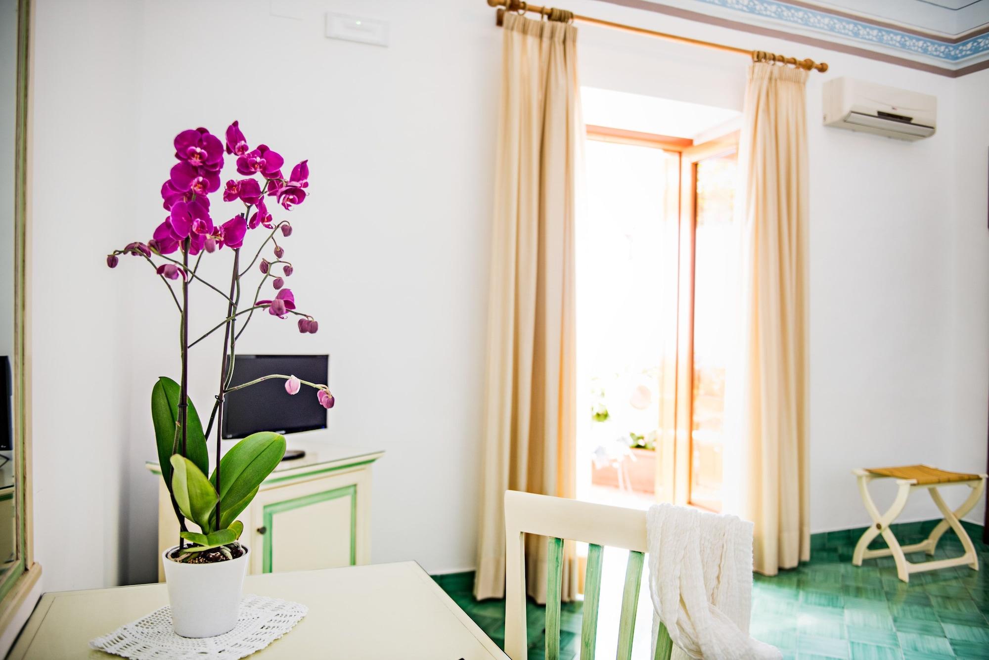 Albergo California Позитано Экстерьер фото