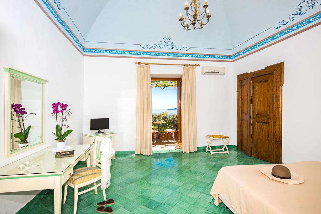 Albergo California Позитано Экстерьер фото