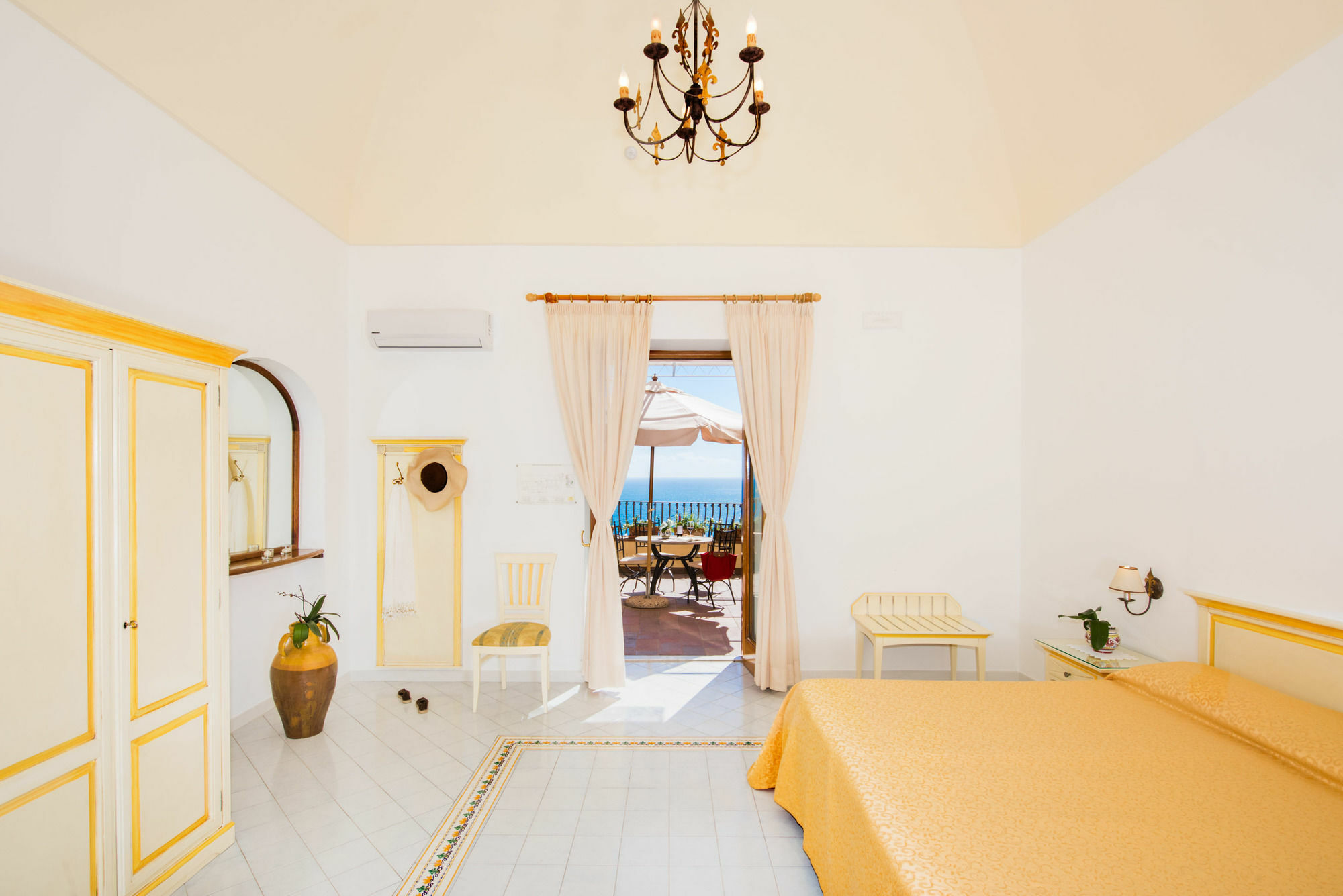 Albergo California Позитано Экстерьер фото