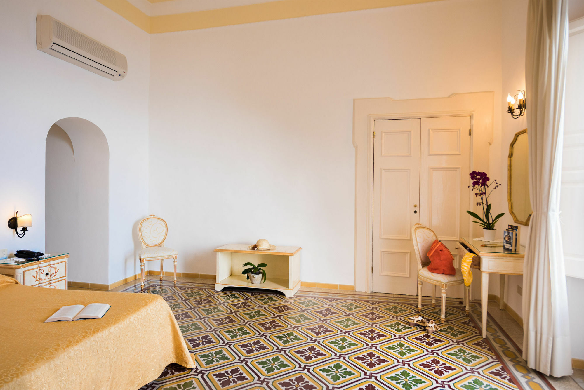 Albergo California Позитано Экстерьер фото